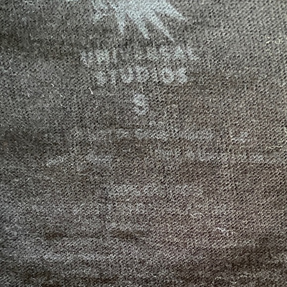 The Grinch Shirt Universal Studios Black Tee with Neon Green Graphic Design - Picture 7 of 10